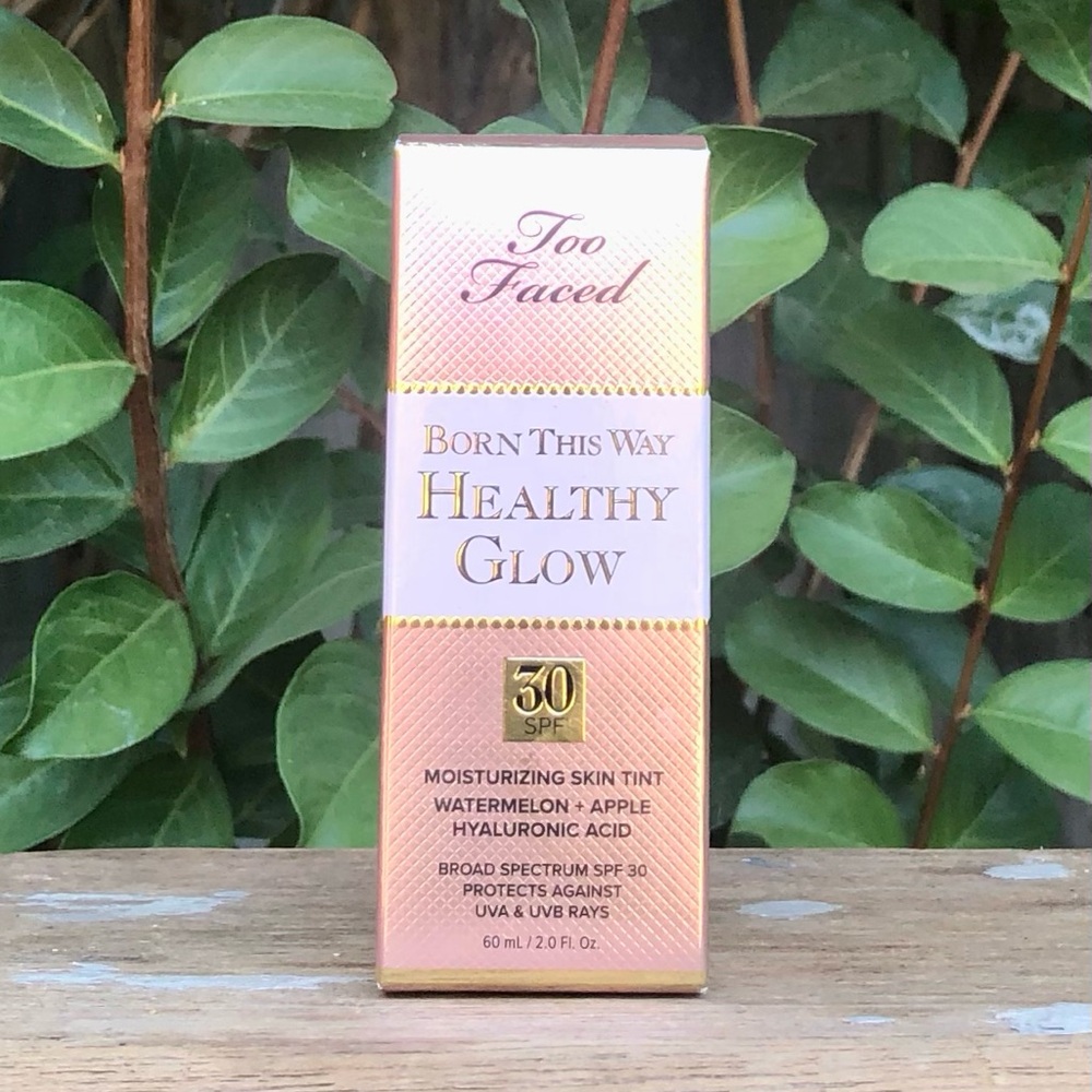 Too Faced Vanilla Born This Way Healthy Glow Moisturizing Skin Tint Foundation